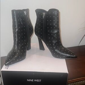 Nine West Black Heeled Boots with Silver Accents